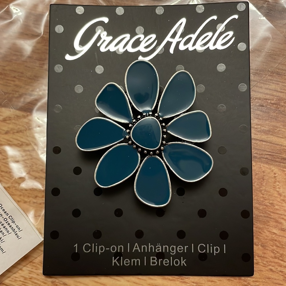 NIP Grace Adele Medora Purse Medallion in Ocean